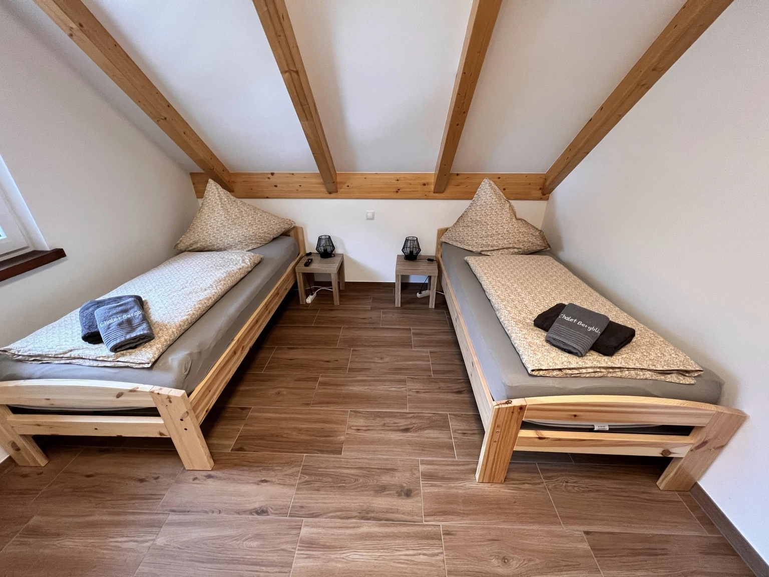 Zweibettzimmer – Chalet Bergblick